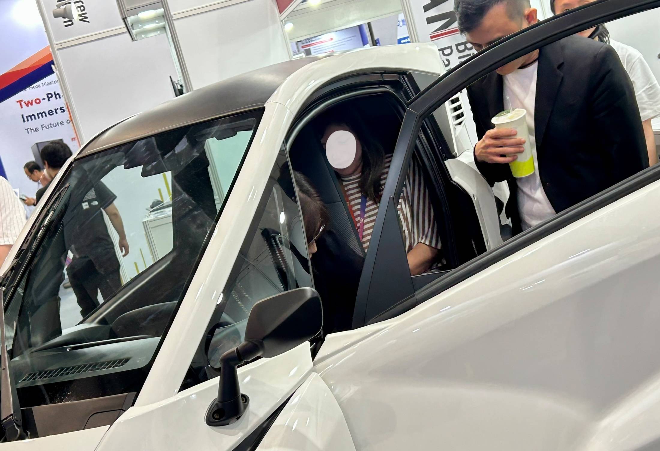 【COMPUTEX 2026】Lean3 電動三輪車即將在台上路：可雙人乘坐，最高時速 80km/h、32.8 萬元起