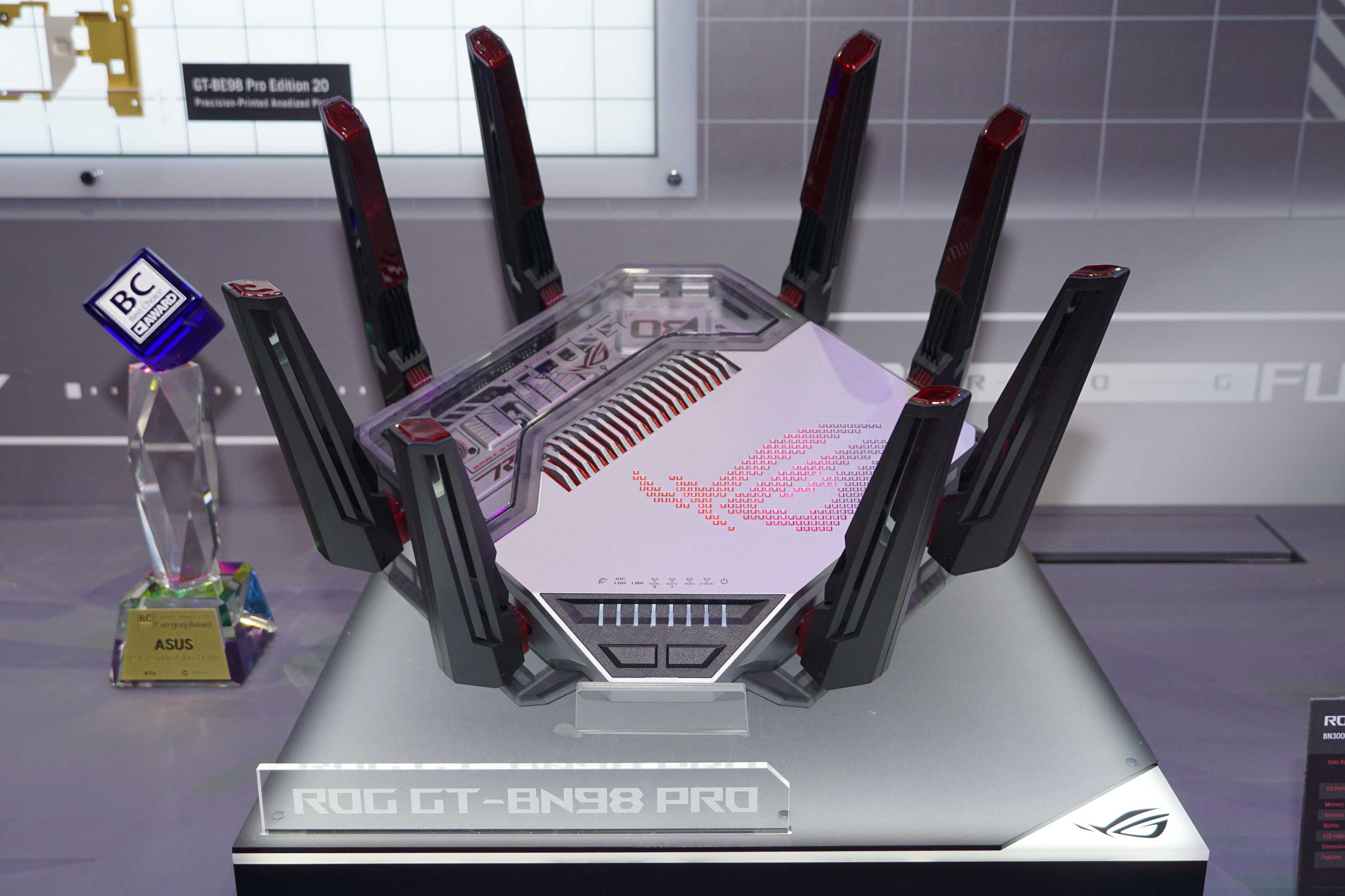 【COMPUTEX 2026】Wi-Fi 8 蓄勢待發：各家晶片到位、電競路由器亮相，無線網路轉向超高可靠性