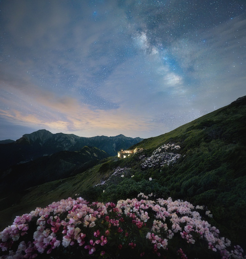 Sony α7R VI + FE 14mm F1.8 GM，F1.8、20s、ISO 5000。（看大圖）