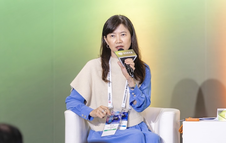 FIDO 聯盟張心玲會長提醒,當 AI 成為決策者,信任基礎必須調整。