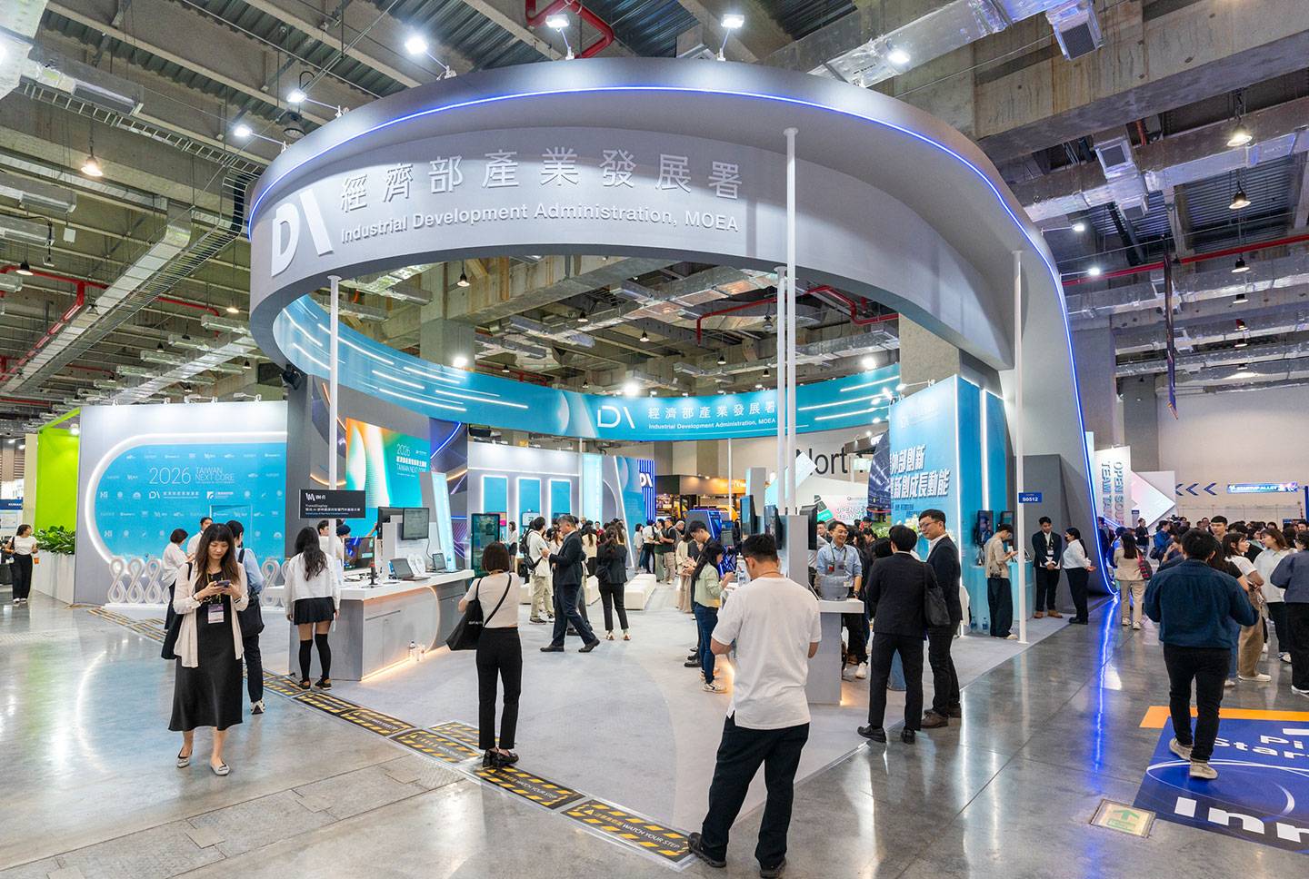 經濟部產業發展署今年在 COMPUTEX 2026 的 InnoVEX 展區盛大展出。