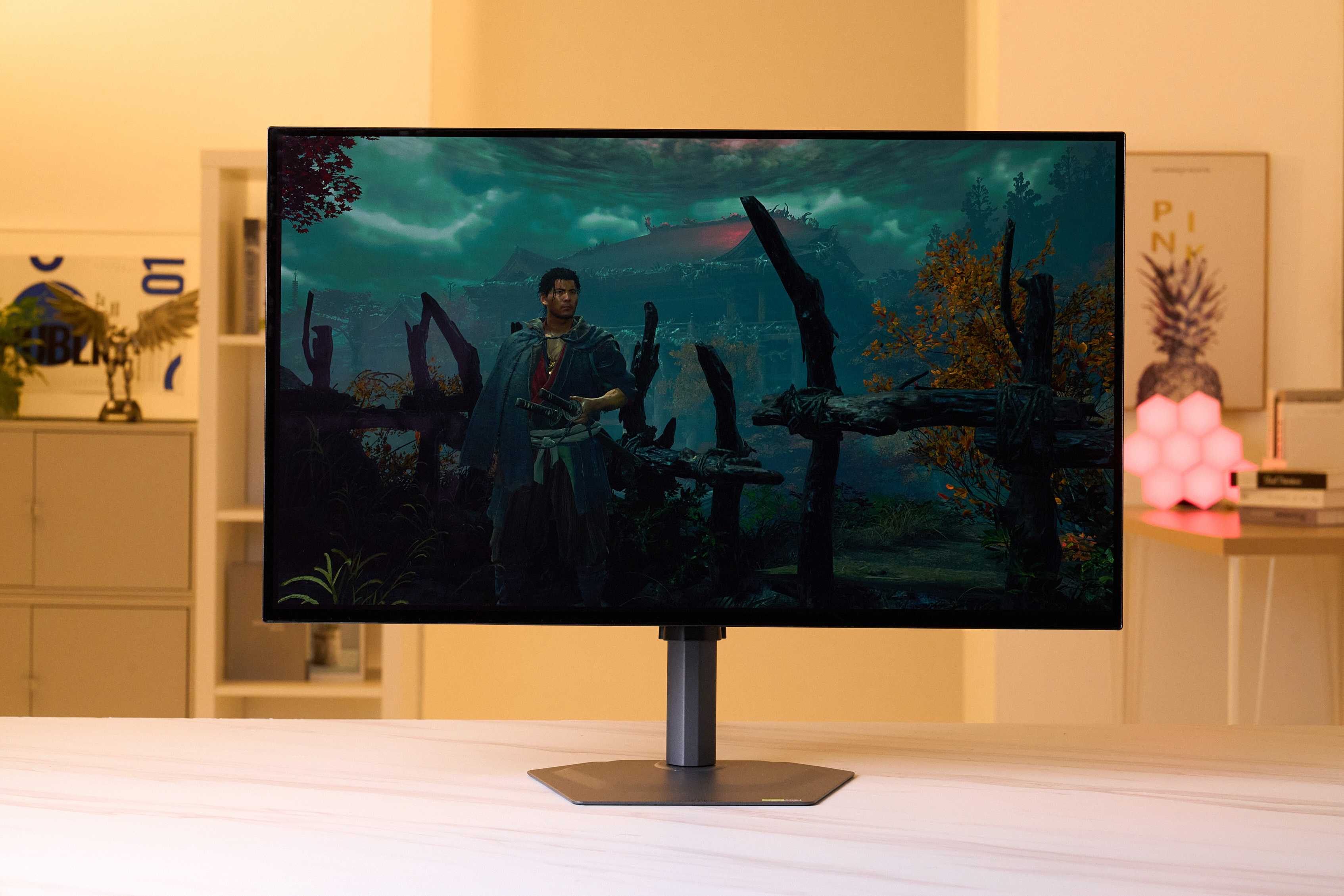 技嘉 GO27Q24G 電競螢幕評測：獨家 HyperNits 亮度增強技術，重新定義 OLED 視覺體驗