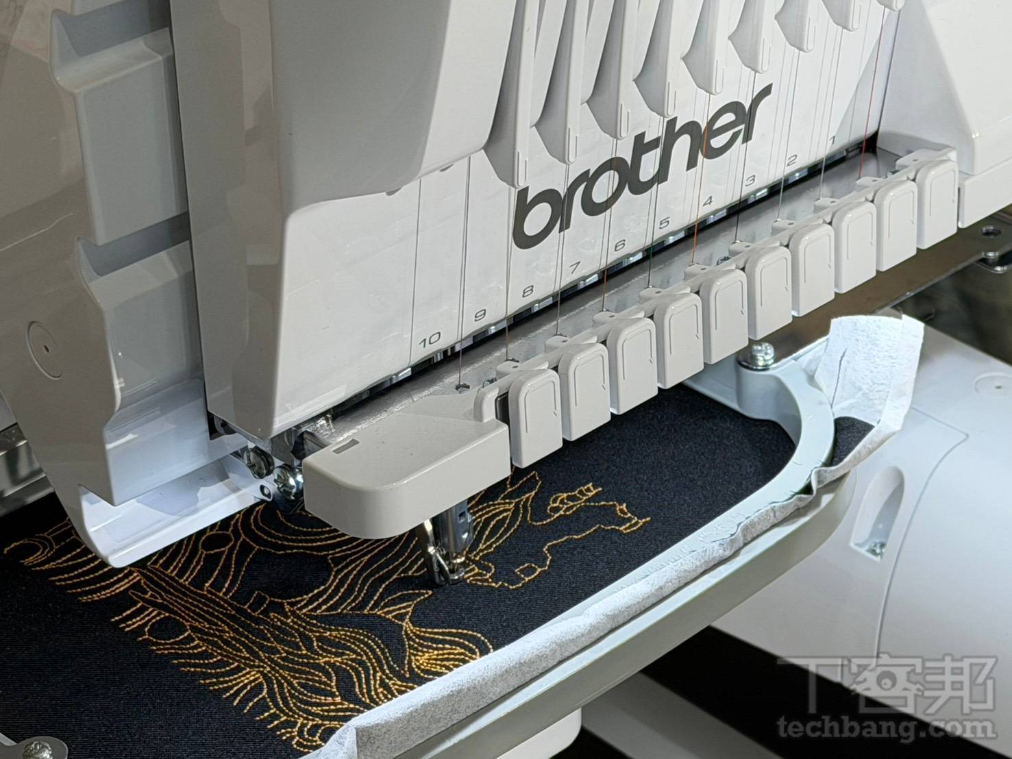 搶攻客製化微創業商機!Brother PR1060W 商用電腦刺繡機搭配 BE1 軟體在台發表