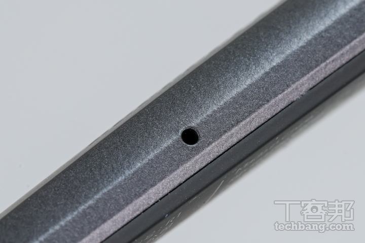 ROG XREAL R1 電競 AR 眼鏡：隨身帶走 171 吋 240Hz 巨型螢幕，掌機玩家的最強神隊友
