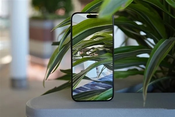 iPhone 18 系列傳將拆分兩波發售！秋季 Pro 與摺疊機 Ultra 率先發表，標準版要等到 2027 年春季