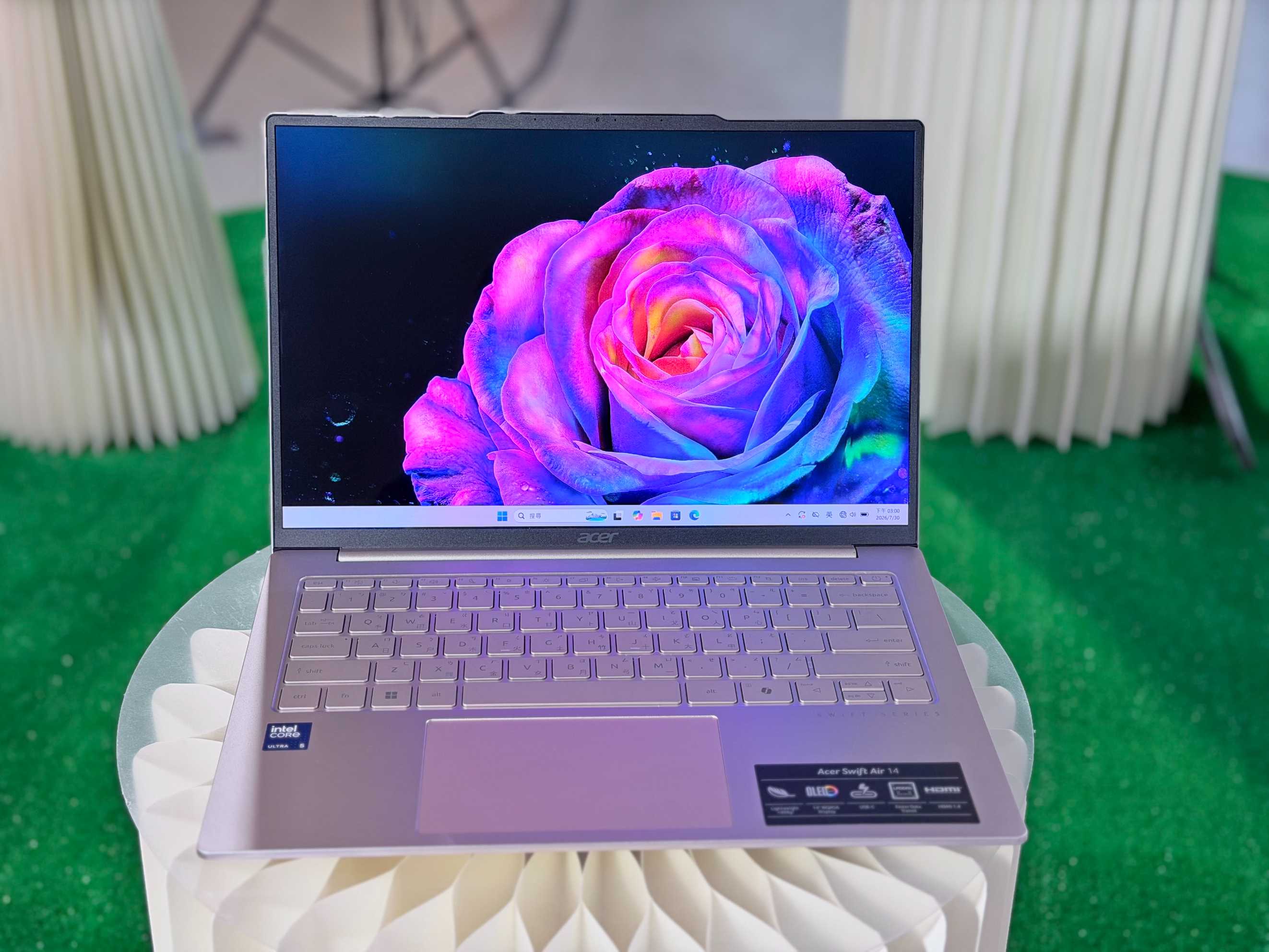 Acer Day 10 周年登場!僅 999 克 Swift Air 羽量級筆電、Iconia Duo D12/S12生產力平板上市