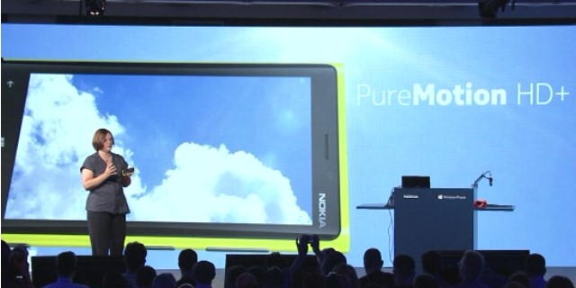 Nokia 推出 WP8 新機 Lumia 920、Lumia 820 ，搭載 PureView、離線地圖、無線充電技術